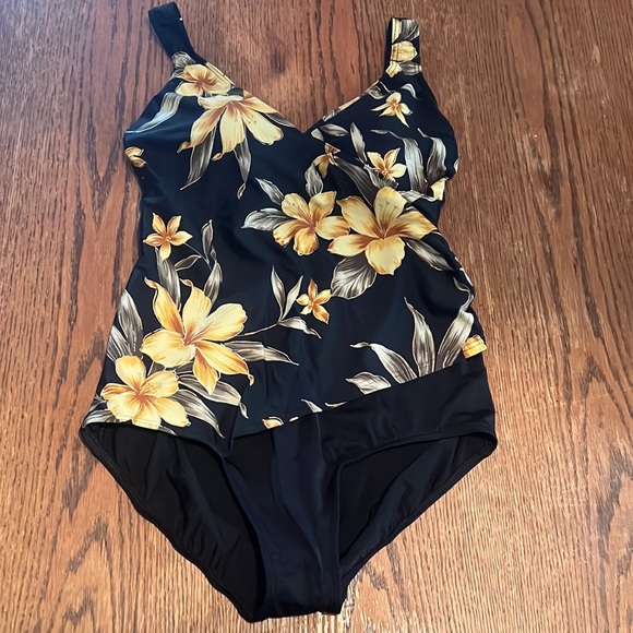 Silhouette Solution Floral Tankini One Piece Swim Suit Size 14 - Picture 9 of 12